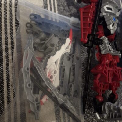 Reserved Bionicle Bundle: Toa Hagah + parts - Image 2